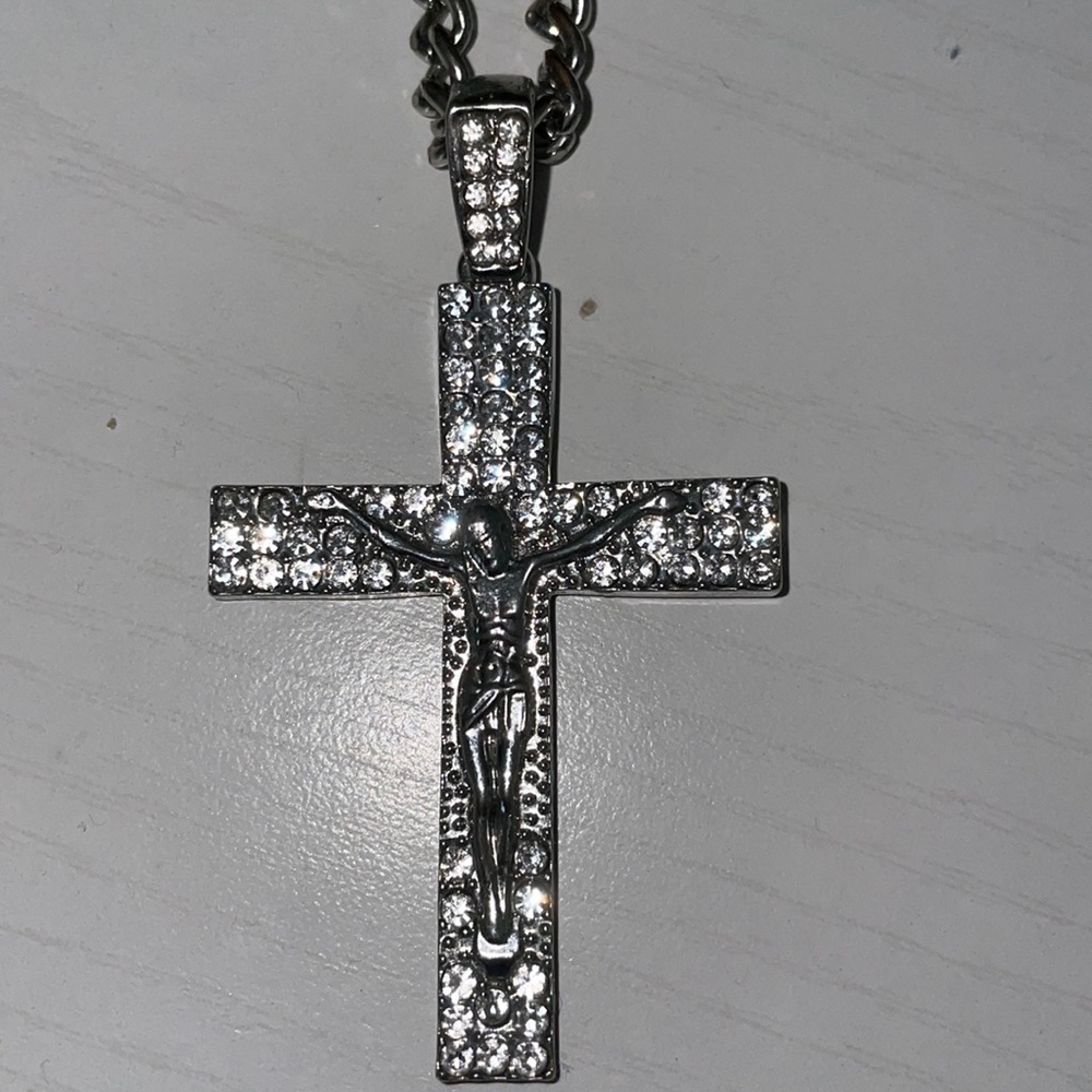 ✰Silver Jesus Piece Chain
